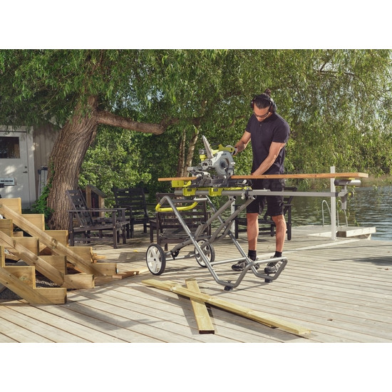 Станина для торцовочной пилы на колесиках RYOBI RLSW01 Станина для торцовочной пилы на колесиках RYOBI RLSW01