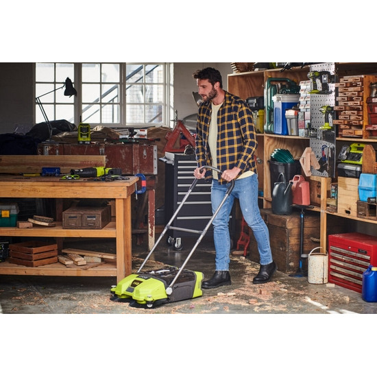 ONE + / Машина уборочная RYOBI R18SW3-0 (без батареи) ONE + / Машина уборочная RYOBI R18SW3-0 (без батареи)
