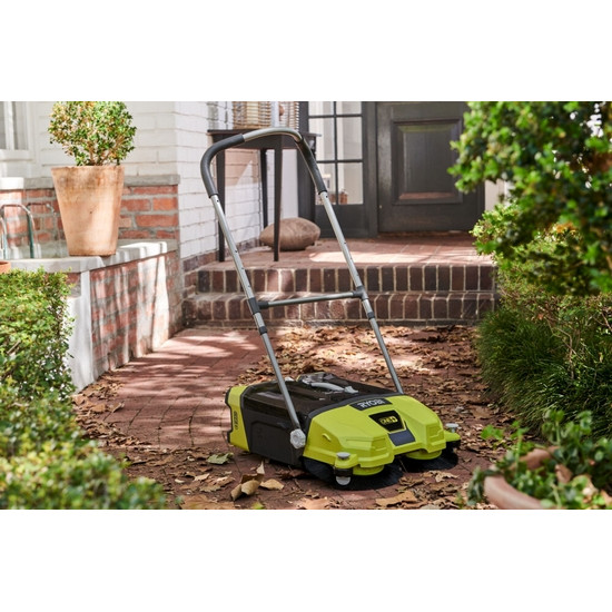 ONE + / Машина уборочная RYOBI R18SW3-0 (без батареи) ONE + / Машина уборочная RYOBI R18SW3-0 (без батареи)