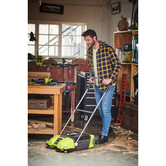 ONE + / Машина уборочная RYOBI R18SW3-0 (без батареи) ONE + / Машина уборочная RYOBI R18SW3-0 (без батареи)