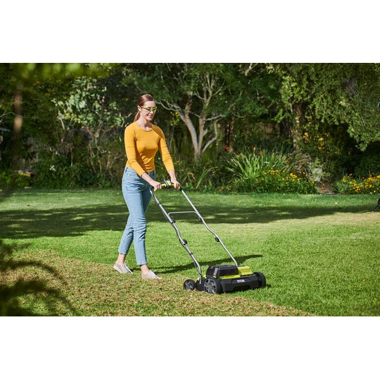 ONE + / Аэратор-скарификатор RYOBI RY18SFX35A-0 (без батареи) ONE + / Аэратор-скарификатор RYOBI RY18SFX35A-0 (без батареи)