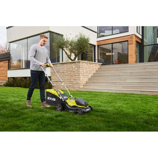 ONE + / Газонокосилка RYOBI RY18LMX37A-150 ONE + / Газонокосилка RYOBI RY18LMX37A-150