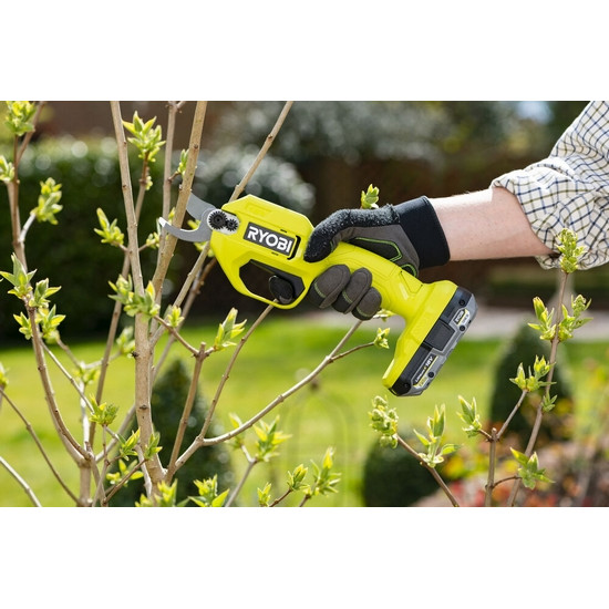 ONE + / Секатор (сучкорез) RYOBI RY18SCA-0 (без батареи) ONE + / Секатор (сучкорез) RYOBI RY18SCA-0 (без батареи)
