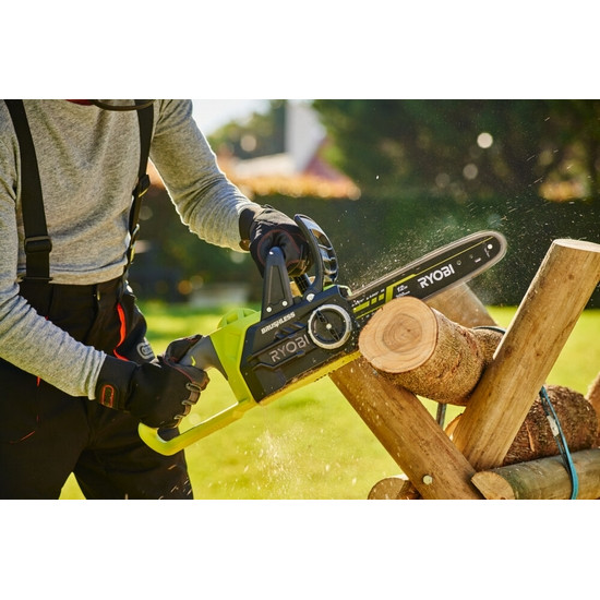 ONE + / Пила цепная RYOBI OCS1830 (без батареи) ONE + / Пила цепная RYOBI OCS1830 (без батареи)