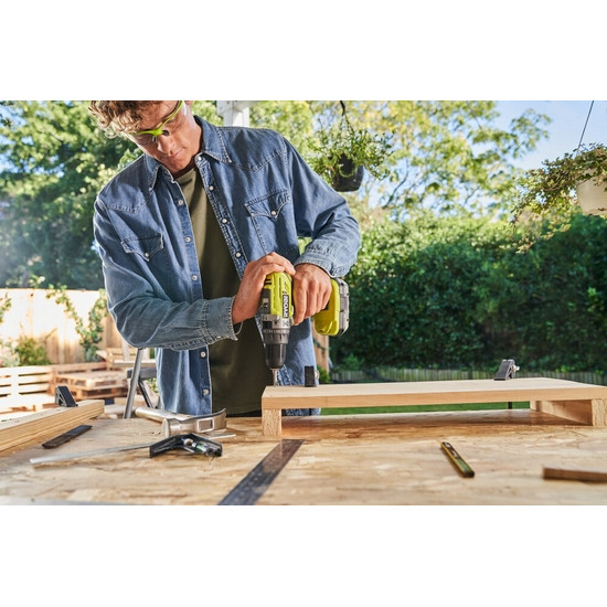ONE + / Ударная дрель-шуруповерт RYOBI R18PD3-0 (без батареи) ONE + / Ударная дрель-шуруповерт RYOBI R18PD3-0 (без батареи)