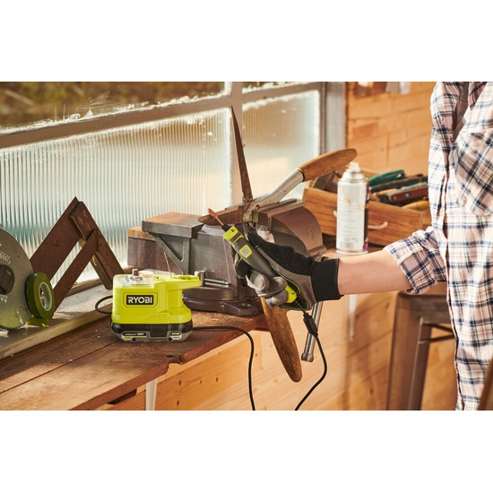 ONE + / Гравер RYOBI RRT18-0 ONE + / Гравер RYOBI RRT18-0