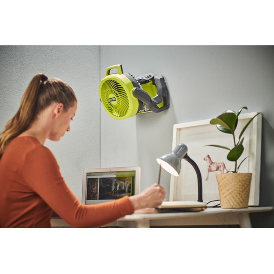 ONE + / Вентилятор RYOBI RF18-0 (без батареи) ONE + / Вентилятор RYOBI RF18-0 (без батареи)