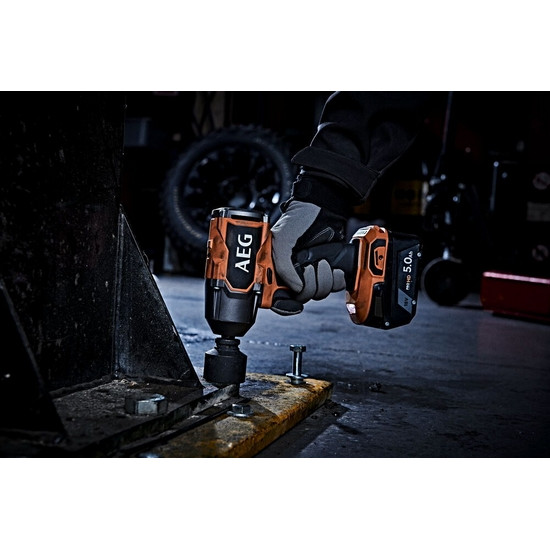 Гайковерт аккумуляторный AEG BSS18MTF12BL-402C