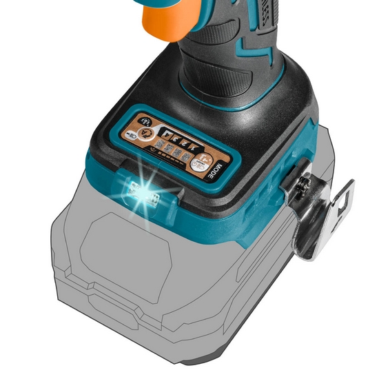 Гайковерт аккумуляторный Bort BSR-21U-S