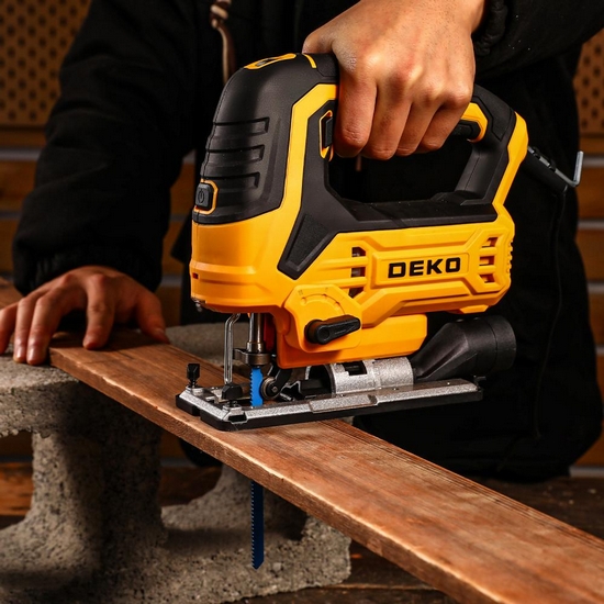 Лобзик DEKO DKJS1050E Laser Лобзик DEKO DKJS1050E Laser