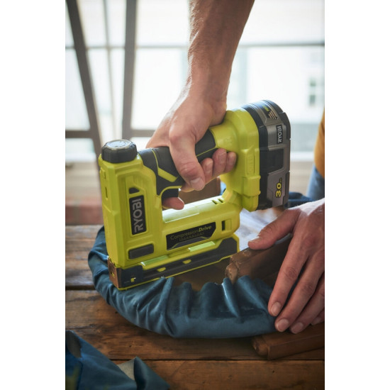 ONE + / Степлер RYOBI R18ST50-0 (без батареи) ONE + / Степлер RYOBI R18ST50-0 (без батареи)