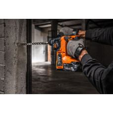 Перфоратор аккумуляторный AEG BBH18BL2-502C