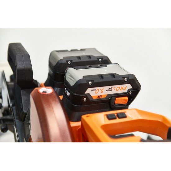 Пила торцовочная AEG BPS 18-254 BL (без батареи) Пила торцовочная AEG BPS 18-254 BL (без батареи)