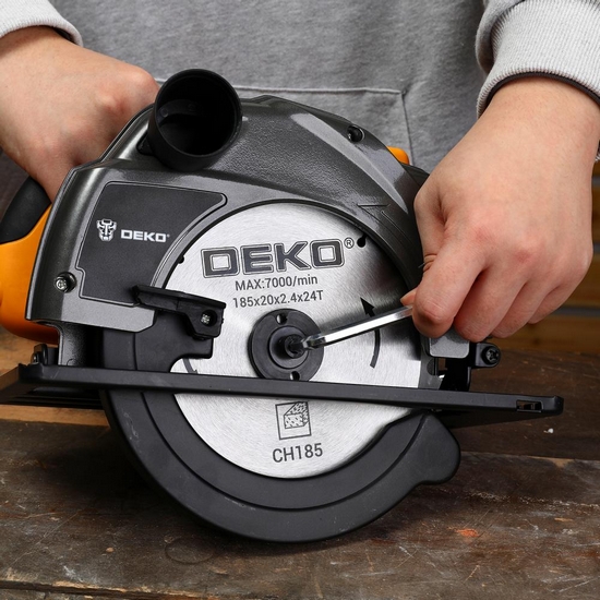 Пила циркулярная DEKO DKCS1800 Пила циркулярная DEKO DKCS1800