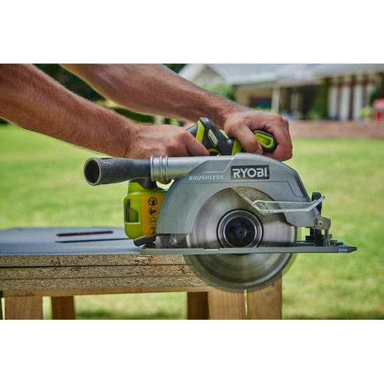 ONE + / Пила циркулярная RYOBI R18CS7-0 (CSBL-0) (без батареи) ONE + / Пила циркулярная RYOBI R18CS7-0 (CSBL-0) (без батареи)