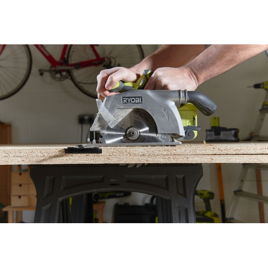 ONE + / Пила циркулярная RYOBI R18CS-0 (без батареи)