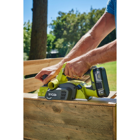 ONE + / Рубанок RYOBI R18PL-0 (без батареи) ONE + / Рубанок RYOBI R18PL-0 (без батареи)