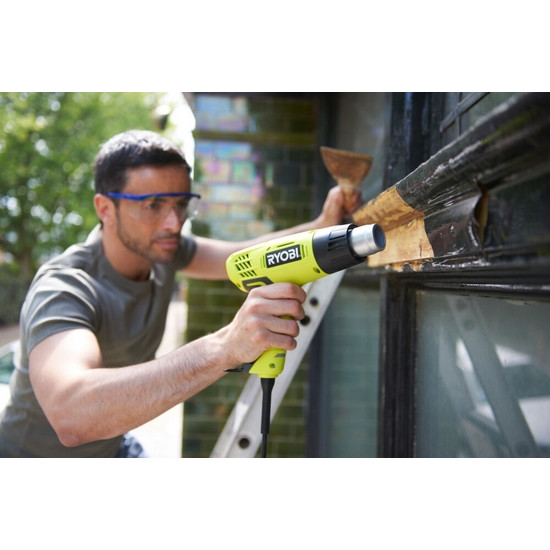 Фен строительный (термовоздуходувка) RYOBI EHG2020LCD