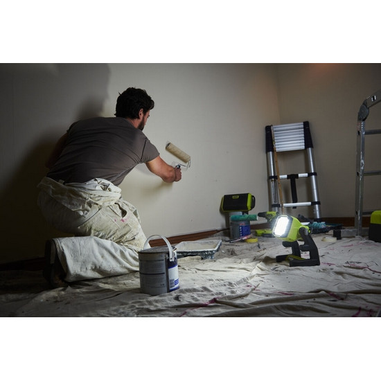 ONE + / Фонарь RYOBI RLFDIB-0 (без батареи) ONE + / Фонарь RYOBI RLFDIB-0 (без батареи)