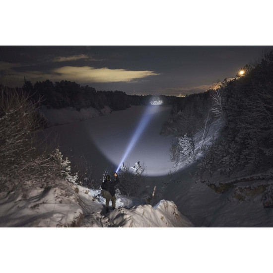 Фонарь Armytek Barracuda Pro Max Magnet USB Белый