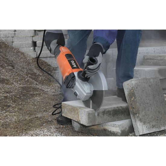 Углошлифмашина AEG WS 22-230 E Углошлифмашина AEG WS 22-230 E
