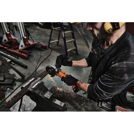 Углошлифмашина AEG BEWS18-125X2-0 (без батареи) Углошлифмашина AEG BEWS18-125X2-0 (без батареи)
