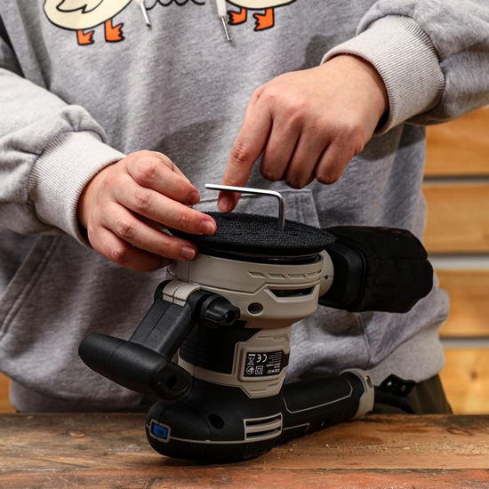 Эксцентриковая шлифмашина 125/150 мм DEKO DKG550 Эксцентриковая шлифмашина 125/150 мм DEKO DKG550