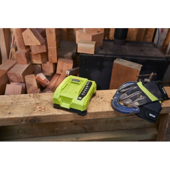 Зарядное устройство RYOBI RY36C60A Зарядное устройство RYOBI RY36C60A