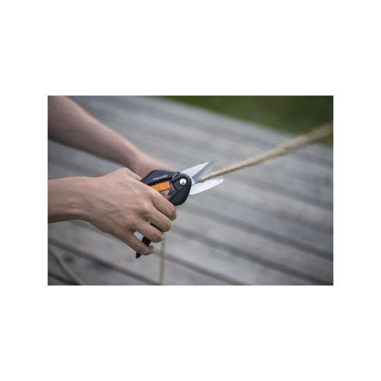 Ножницы универсальные SP28 Single Step FISKARS Ножницы универсальные SP28 Single Step FISKARS