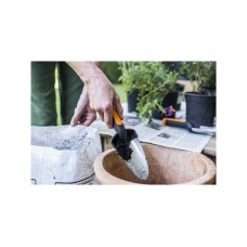Совок садовый Premium FISKARS