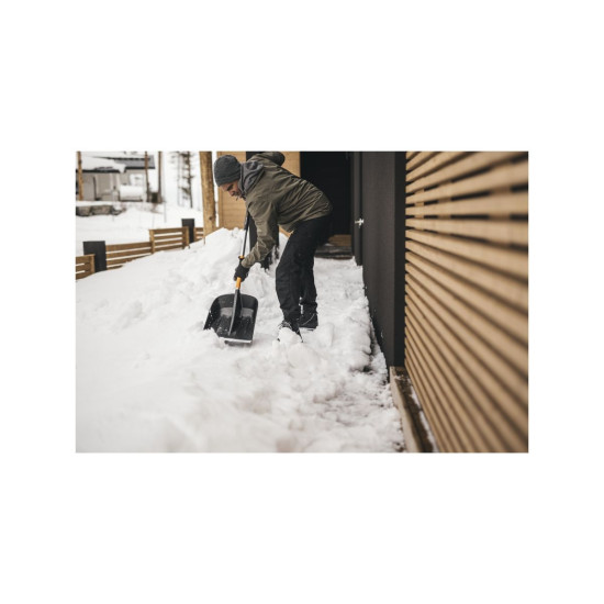 Лопата снеговая телескопическая X-series FISKARS Лопата снеговая телескопическая X-series FISKARS
