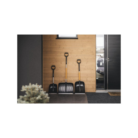 Лопата снеговая телескопическая X-series FISKARS Лопата снеговая телескопическая X-series FISKARS