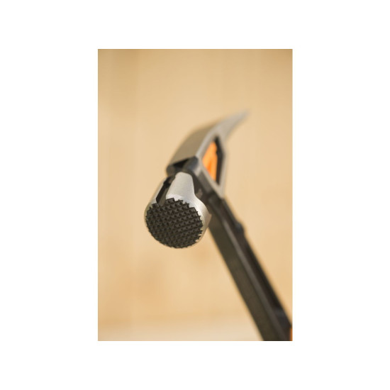 Молоток столярный XXL 22/16 FISKARS Молоток столярный XXL 22/16 FISKARS