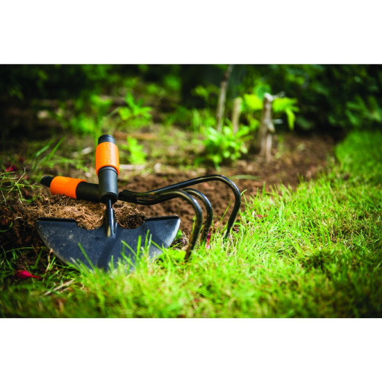 Насадка-тяпка для оформления краев QuikFit FISKARS Насадка-тяпка для оформления краев QuikFit FISKARS