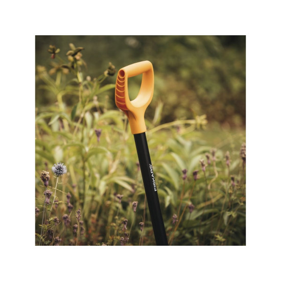 Лопата совковая Solid FISKARS Лопата совковая Solid FISKARS