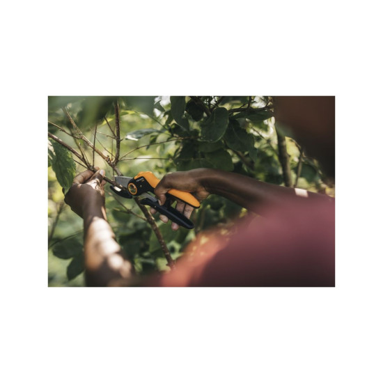 Секатор контактный FISKARS Plus PowerLevel P741 Секатор контактный FISKARS Plus PowerLevel P741