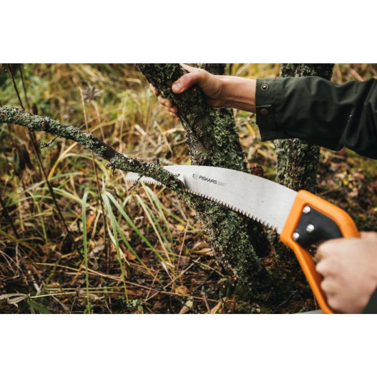 Пила с D-образной ручкой большая SW47 FISKARS Пила с D-образной ручкой большая SW47 FISKARS