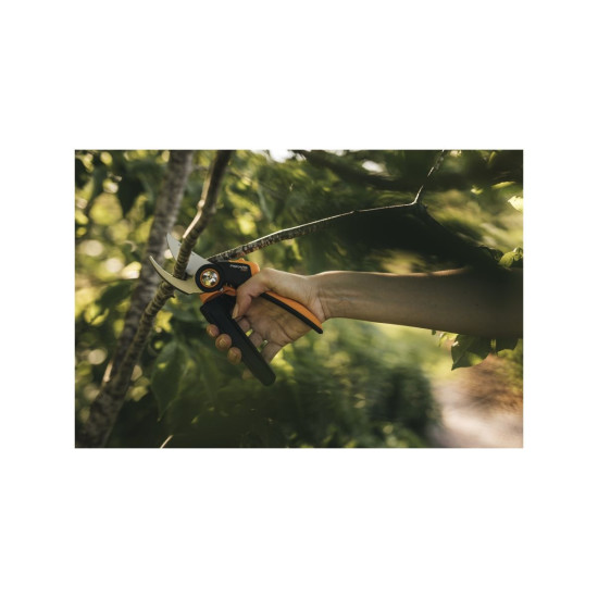 Секатор плоскостной FISKARS Xseries PowerGear L P961 Секатор плоскостной FISKARS Xseries PowerGear L P961