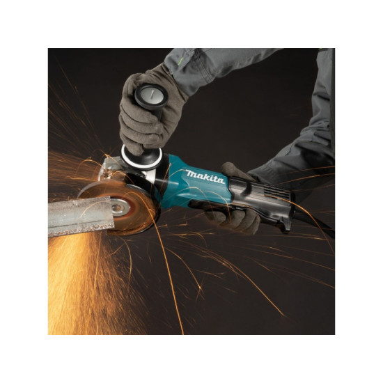 Одноручная углошлифмашина MAKITA GA 5093 X01 в кор. Одноручная углошлифмашина MAKITA GA 5093 X01 в кор.