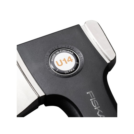 Топор универсальный U14 Ultra FISKARS Топор универсальный U14 Ultra FISKARS