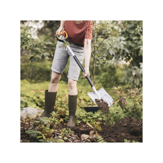 Лопата штыковая большая FISKARS Лопата штыковая большая FISKARS